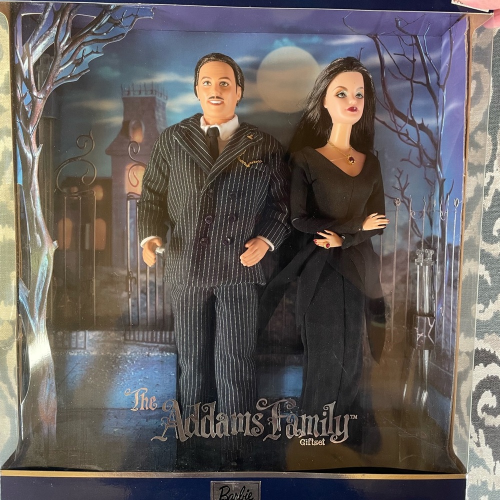 The Addams Family Giftset Barbie Dolls